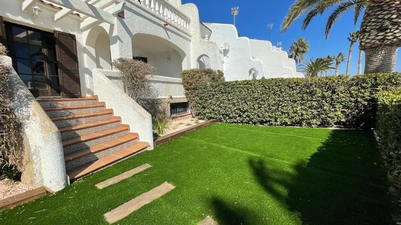 Meddays Chalet Maremar Miami Playa Spain
